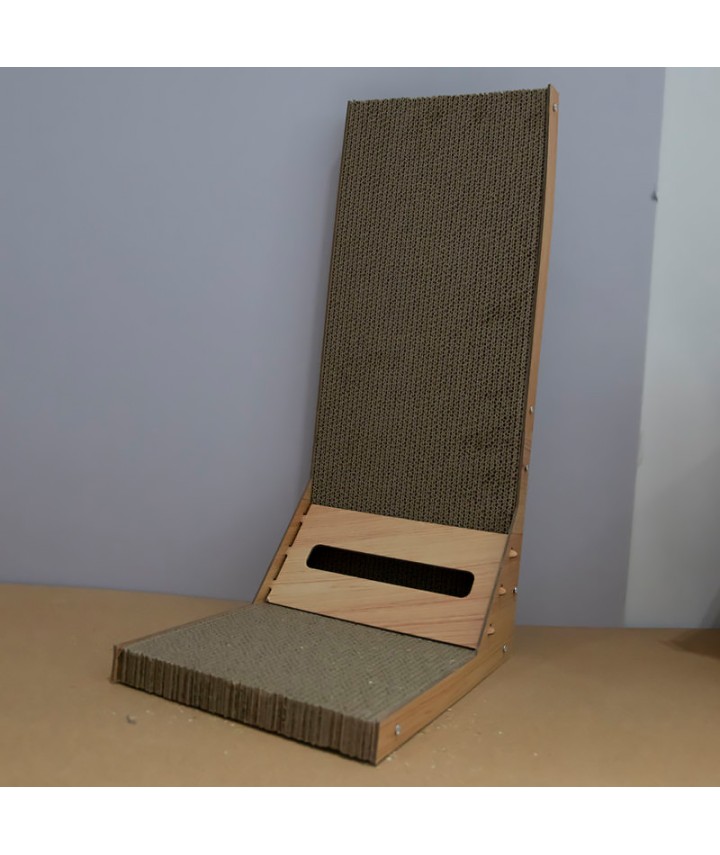 L-Shaped Cat Scratcher